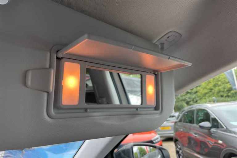 2023 Vauxhall Grandland 1.2 Turbo Ultimate 5dr HATCHBACK PETROL Manual