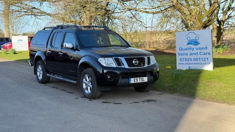 2014 Nissan Navara 2.5 dCi Tekna Pickup Double Cab 4dr Diesel Auto 4WD Euro 5 (190 ps) Pickup Die...