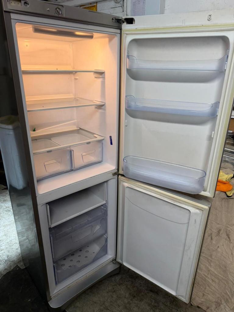Beautiful fridge freezer for sale