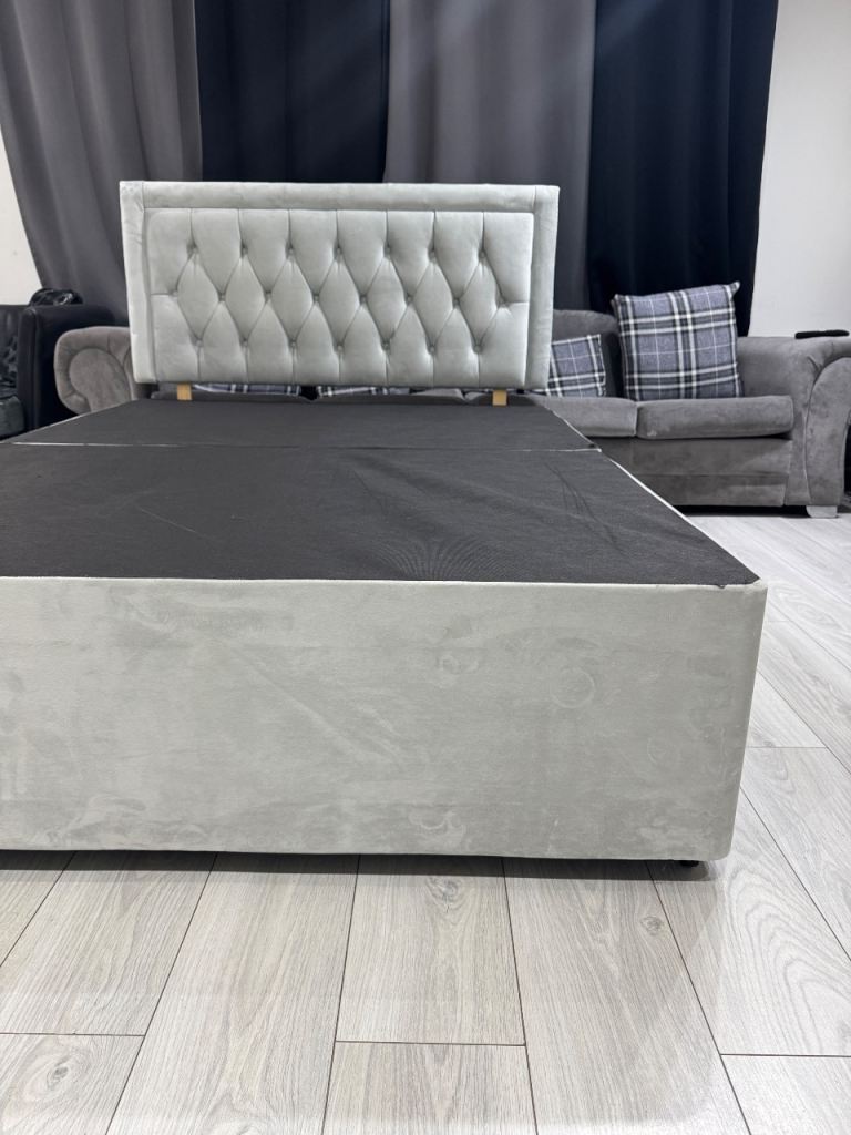 Double bed with 4 drawers, Like New