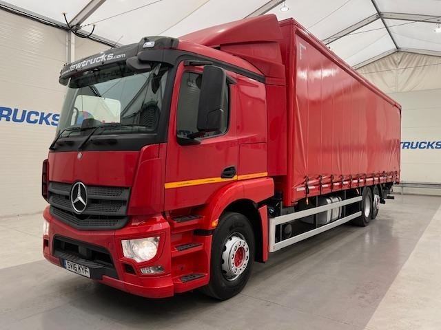 Mercedes Actros 2533 6x2 Sleeper Cab Curtainsider