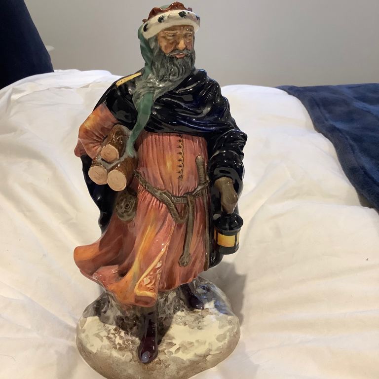 Royal Doulton Good King Wenceslas figurine HN2118.