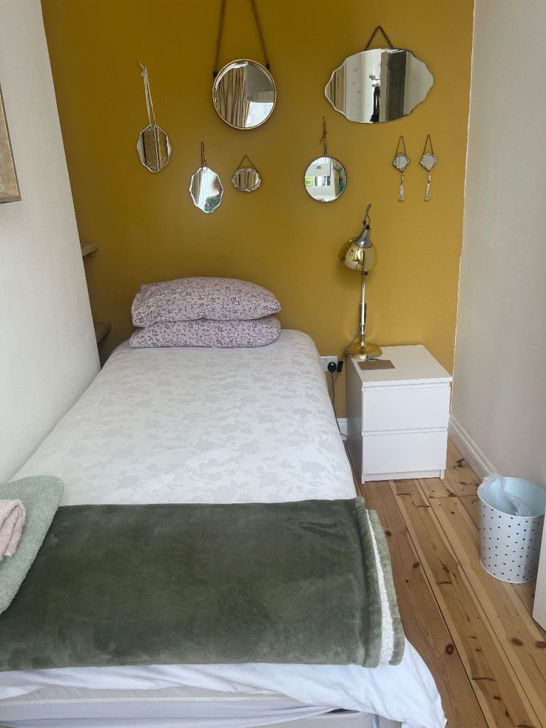 Monday to Friday let single room 