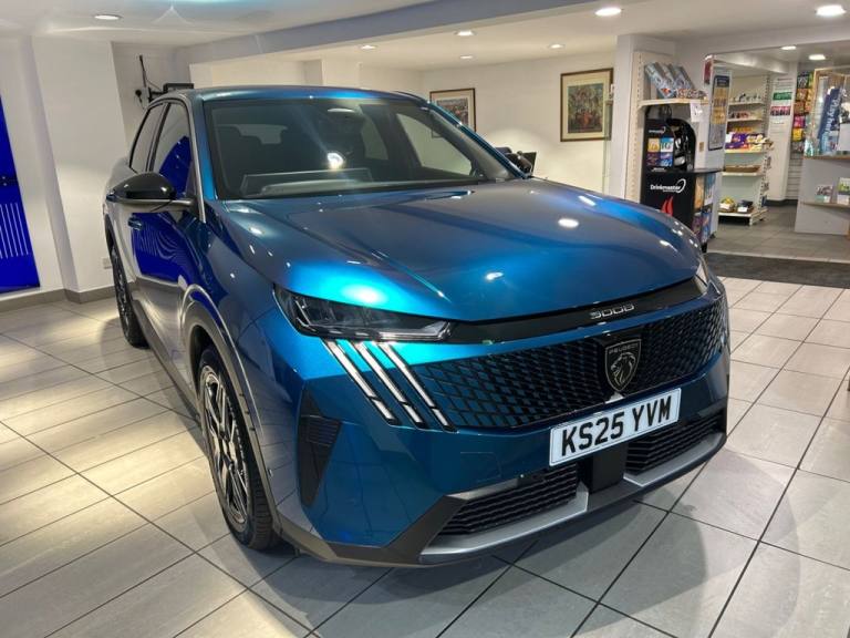 2025 Peugeot 3008 1.2 HYBRID Allure SUV 5dr Petrol Hybrid e-DSC6 Euro 6 (s/s) (136 ps) HATCHBACK ...