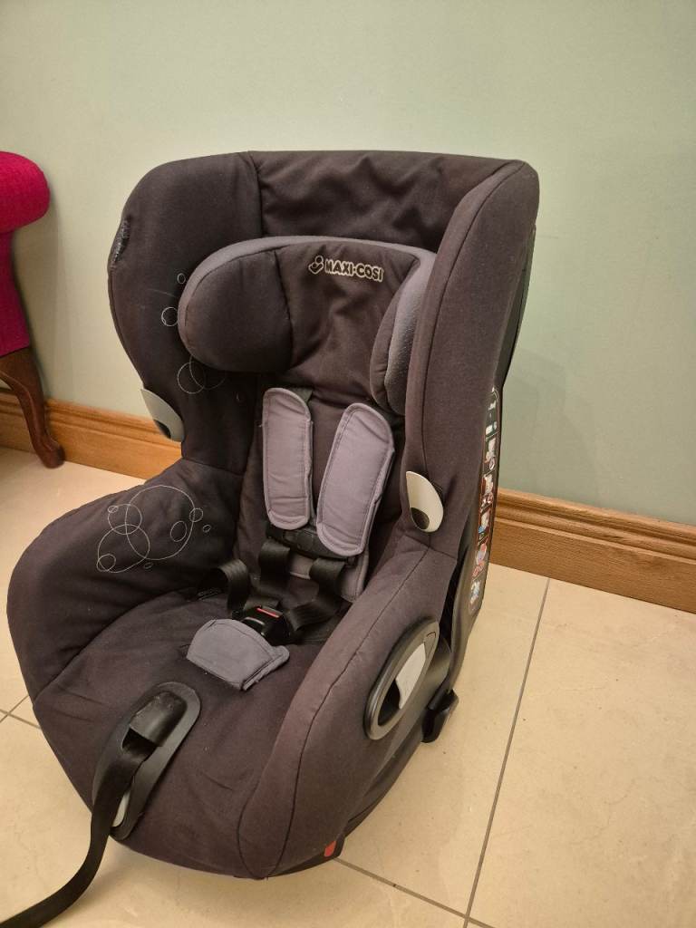 Maxi Cosi swivel car seat