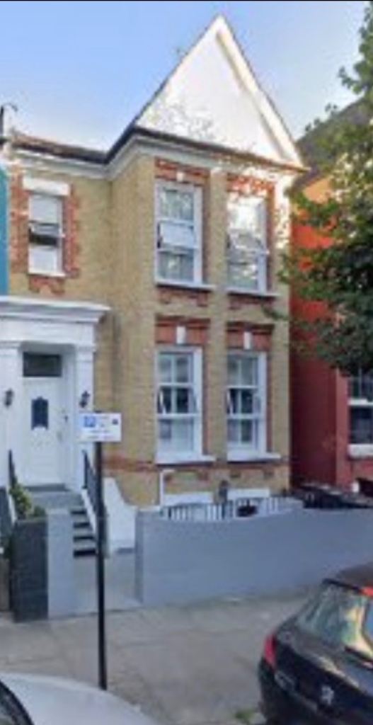 Newly Refurbished One Bed Flat in Stoke Newington