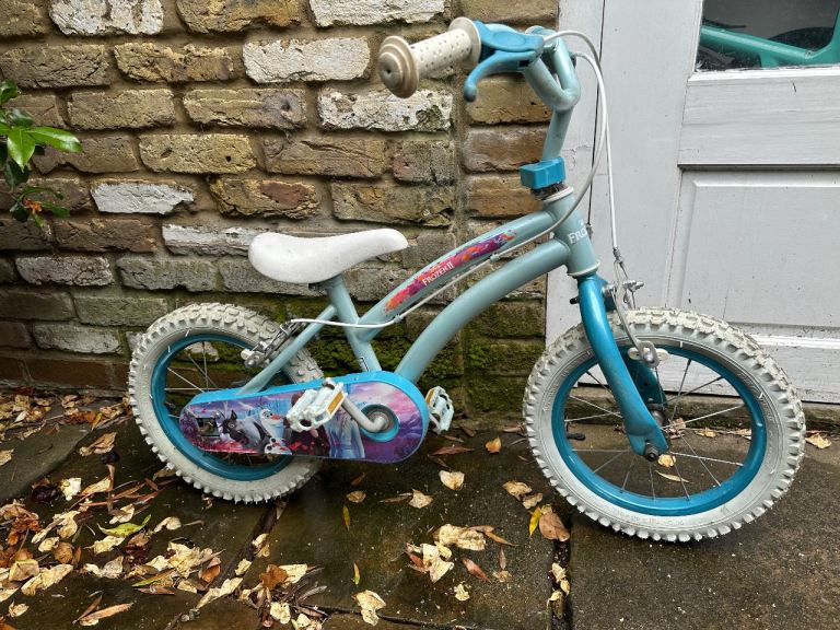 Disney Frozen Kids Bike – Good Condition – Collection Only Putney SW London
