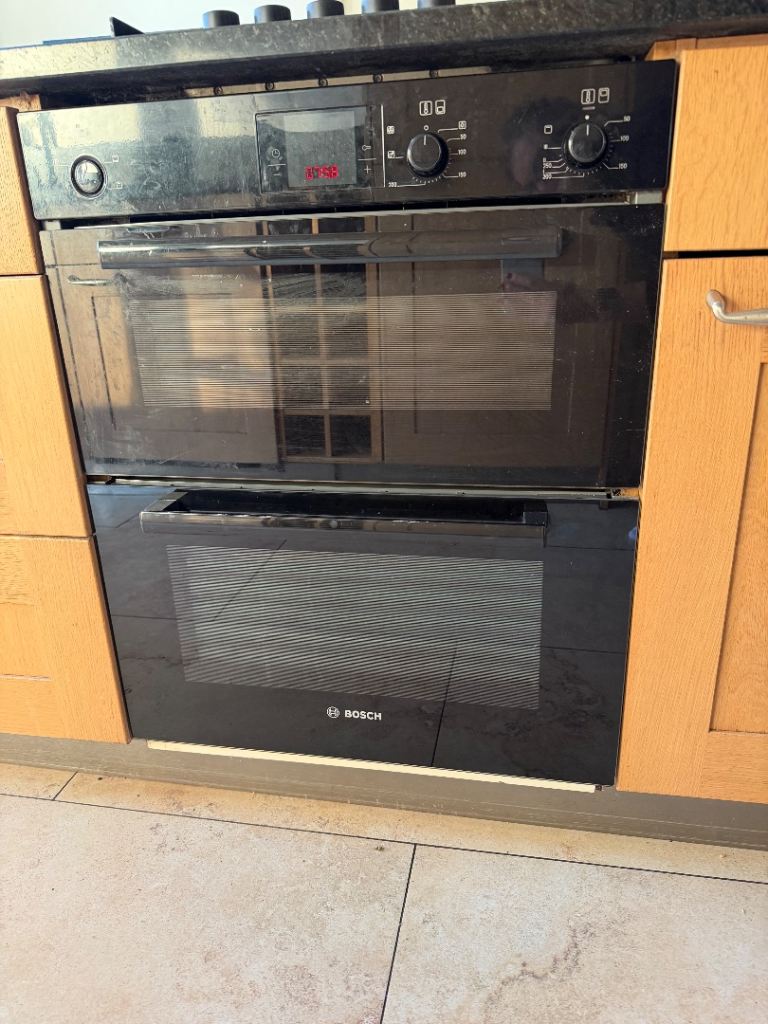 Bosch built in electric fan double oven 