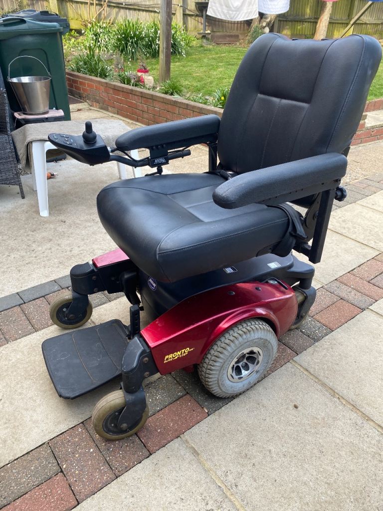 Mobility battery wheelchair 