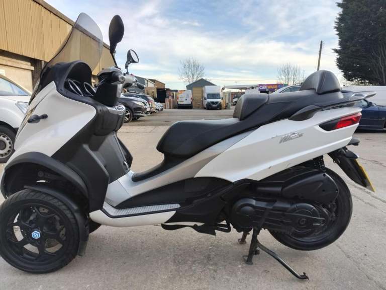 2016 16 PIAGGIO MP3 500 LT BUSINESS ABS ASC TRICYCLE TRIKE RIDE ON CAR LICENSE