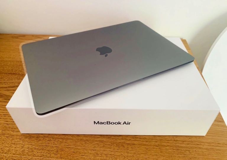 Mac Book Air 2020