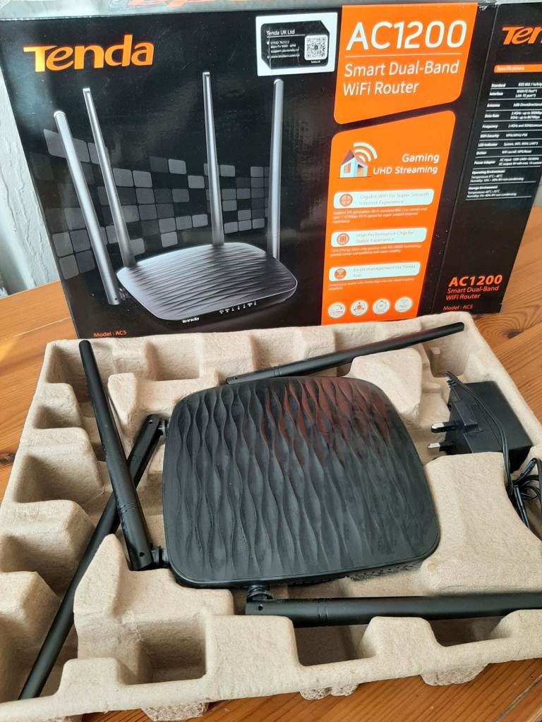 Broadband Wi-Fi Router