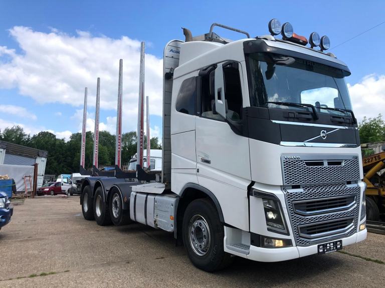 Left hand drive Volvo FH16, 8x4, Timber truck 750hp,