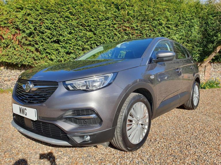 2018 Vauxhall Grandland X 1.2 Turbo Tech Line Nav Euro 6 (s/s) 5dr HATCHBACK Petrol Manual