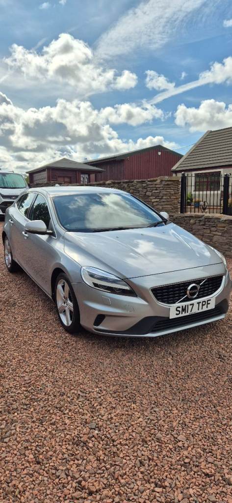 Volvo, V40, Hatchback, 2017, Manual, 1969 (cc), 5 doors