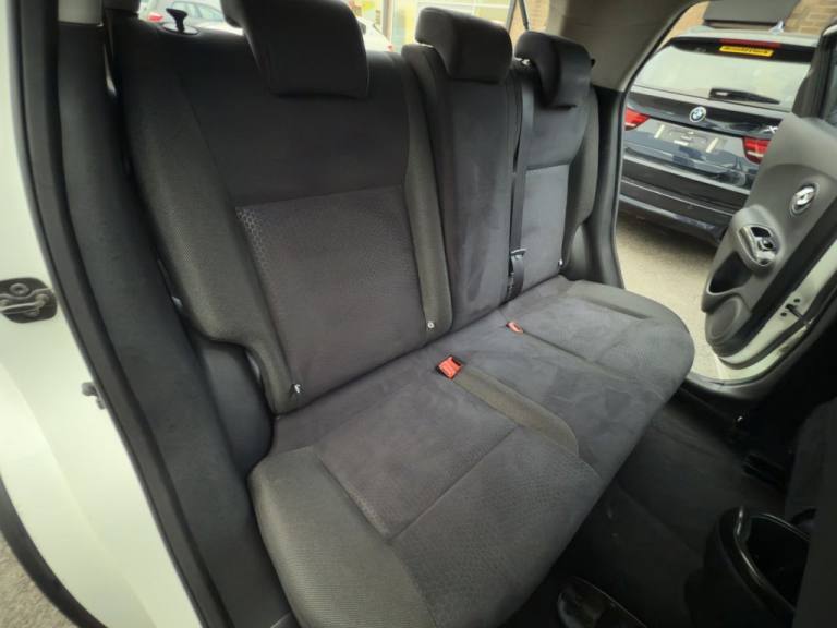 2014 Nissan Juke 1.5 dCi 8v n-tec SUV 5dr Diesel Manual Euro 5 (s/s) (110 ps) HATCHBACK Diesel Ma...