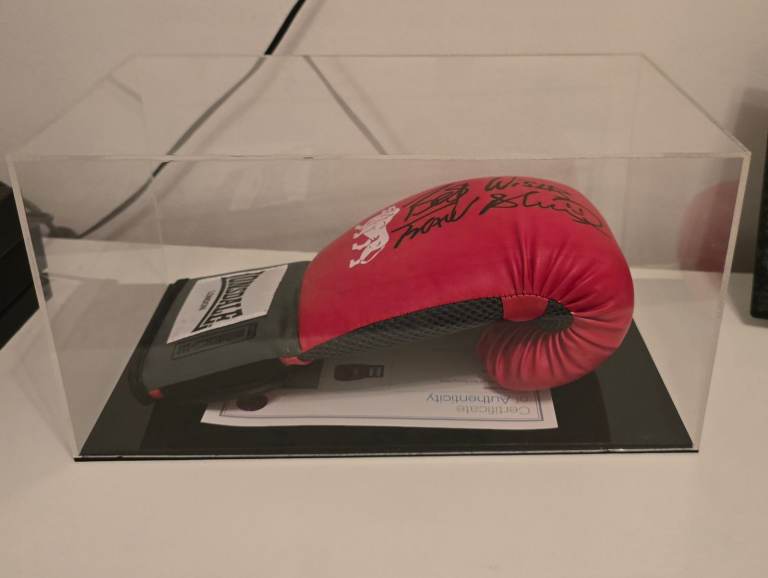 Frank Bruno signed boxing glove. Swindon 