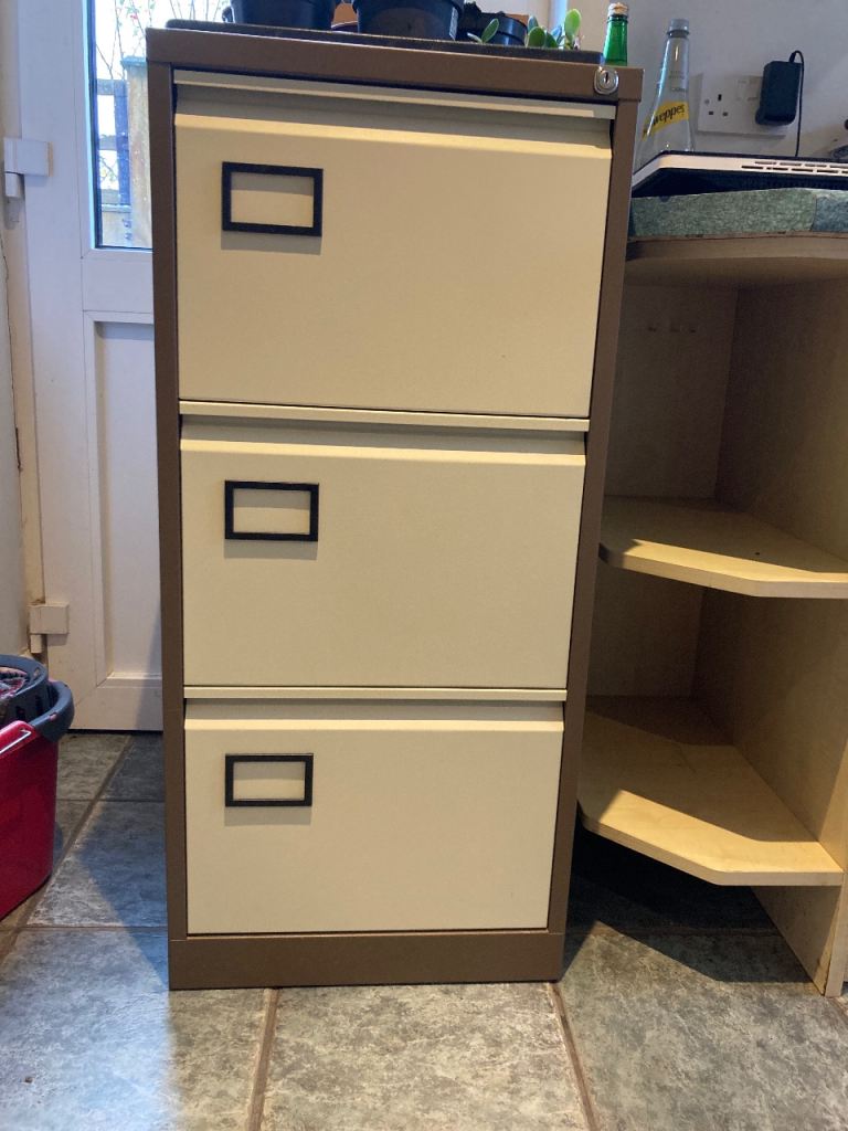 3 drawer filing cabinet 