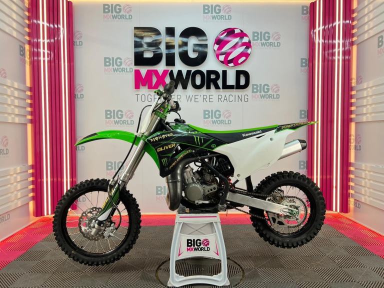 Kawasaki KX 85 2019 - Bud Racing Edition - 20 Genuine Hours 