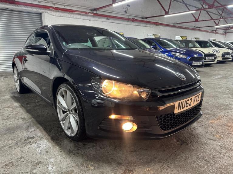 2012 Volkswagen Scirocco 2.0 TDi BlueMotion Tech GT 3dr [Nav/Leather] COUPE DIESEL Manual