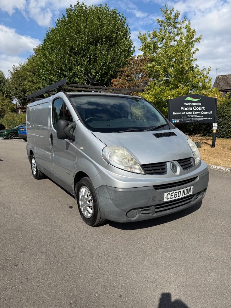 * 12 months mot* Renault Trafic Panel Van 2.0 DCI - 136k miles - * NO VAT*