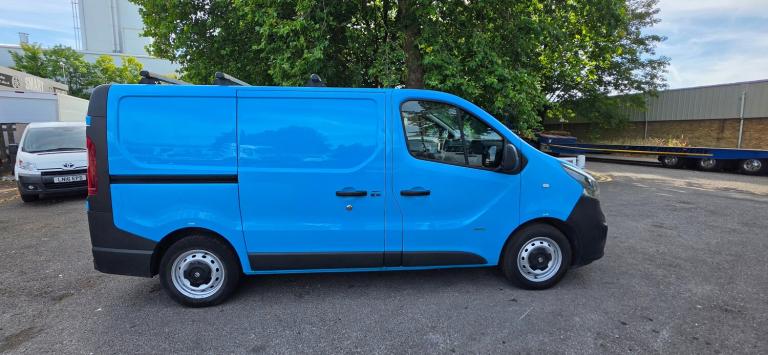 2015 Vauxhall Vivaro 1.6 CDTi 2900 BiTurbo ecoFLEX Panel Van 5dr Diesel Manual L1 H1 Euro 5 (s/s ...