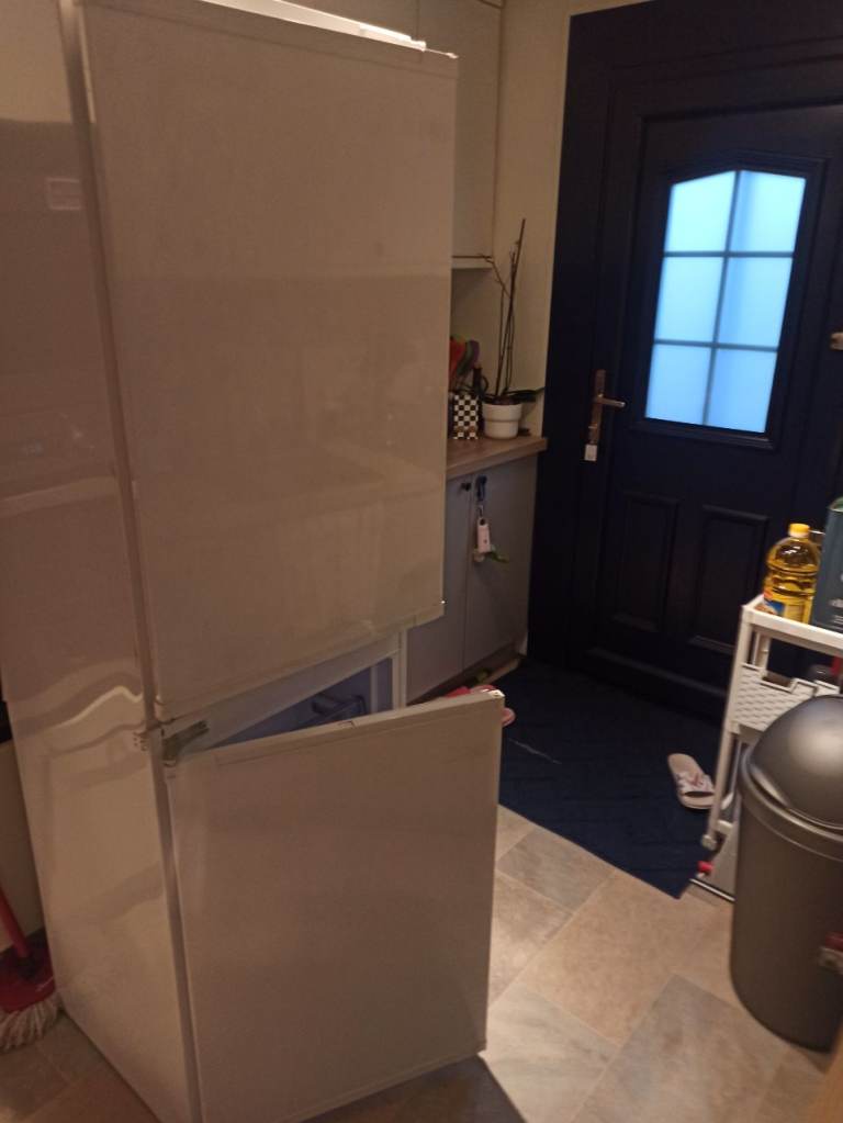 Beko Fridge freezer height 1.77 width 55cm , with or without the integrated cupboard 