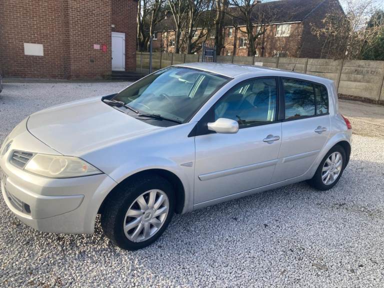 Renault, MEGANE, Hatchback, 2008, Manual, 1598 (cc), 5 doors