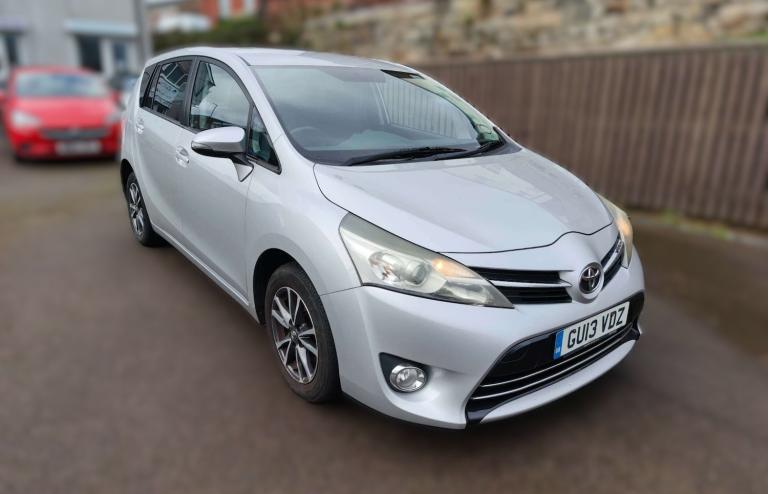2013 Toyota Verso 1.6 V-matic Icon 5dr MPV Petrol Manual