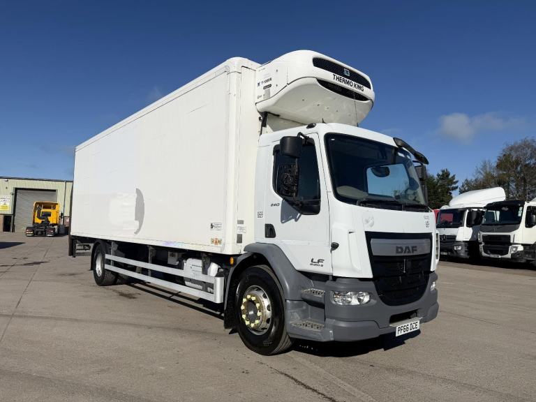 2016 DAF LF 220 18 TON FRIDGE 