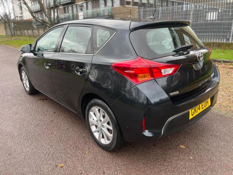 2014 Toyota Auris 1.6 V-Matic Icon 5dr HATCHBACK PETROL Manual