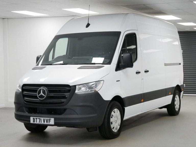 71 MERCEDES ESPRINTER 55 KWH 115 BHP L2 MEDIUM PROGRESSIVE AUTOMATIC ( NO VAT )