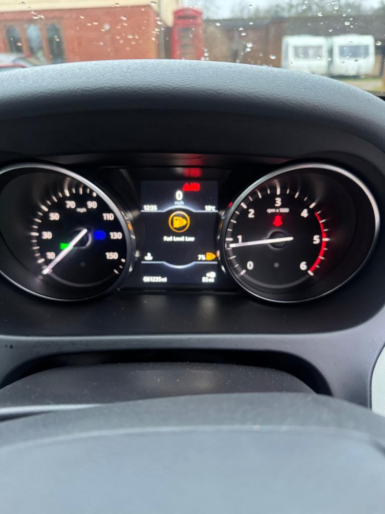 2016 Land Rover Discovery Sport 2.0 TD4 SE Tech 5dr [5 Seat] ESTATE Diesel Manual