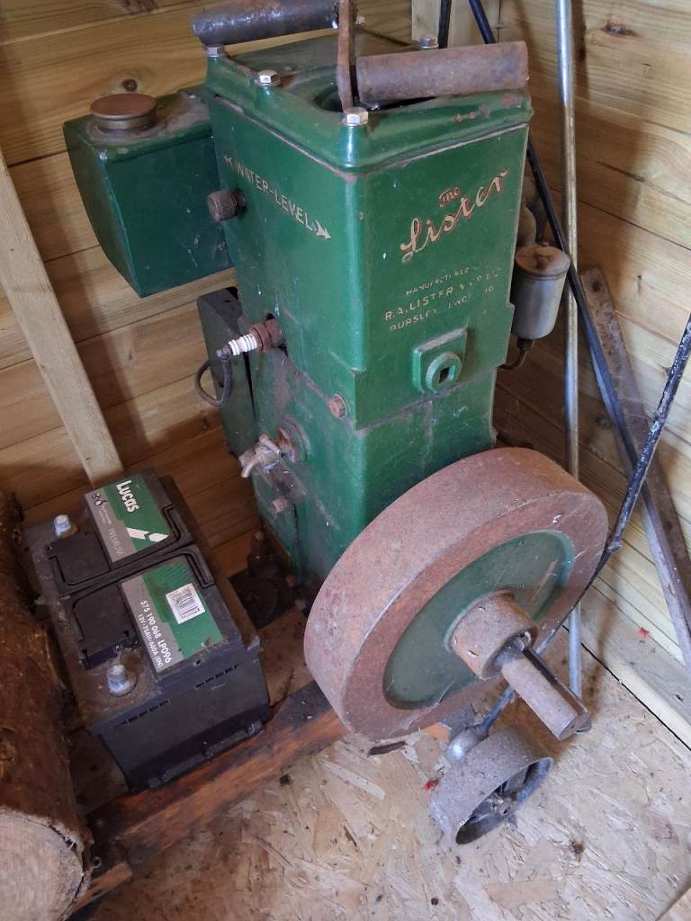Lister D stationary engine