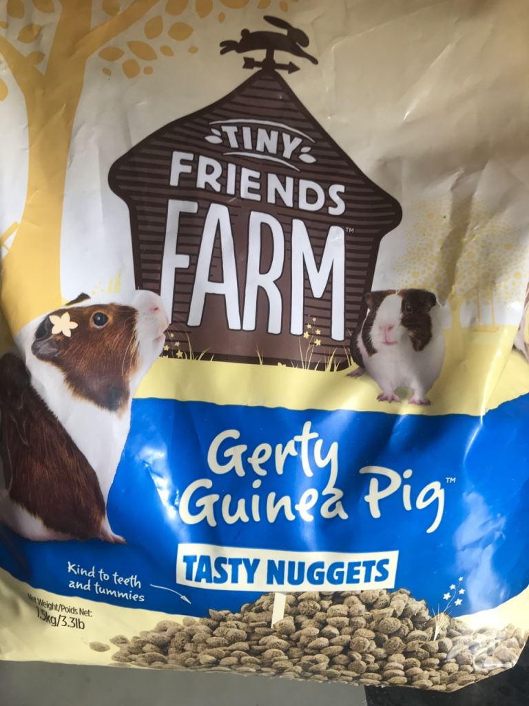 Tasty nuggets Guineas pig food 