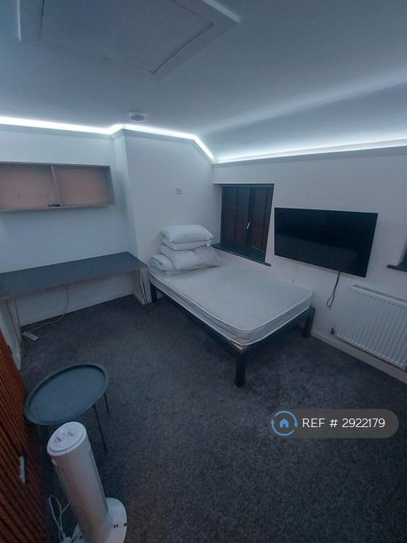 Studio flat in St. Rumbolds Lane, Buckingham, MK18 (#2922179)