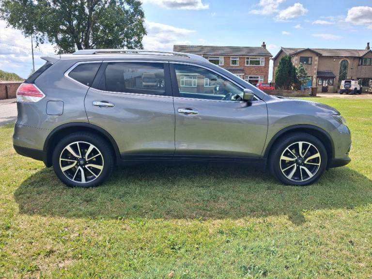 Nissan, X-TRAIL, Estate, 2015,Automatic 7 seats, 1598 (cc), 5 doors
