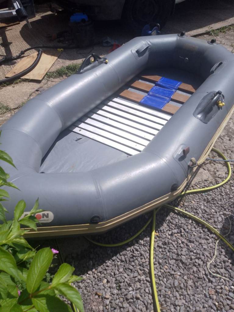 Avon boat 