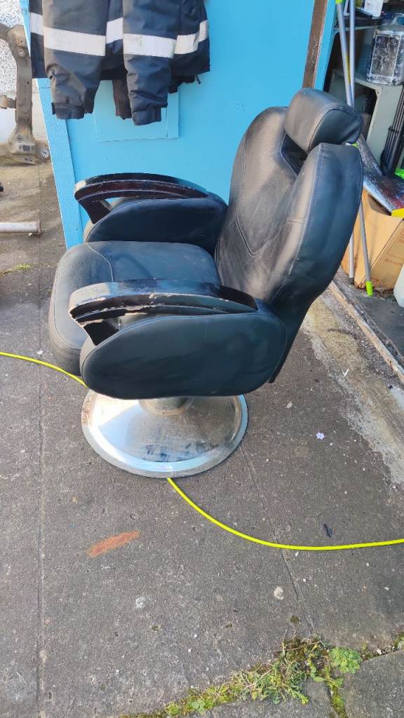 Barbers chair 