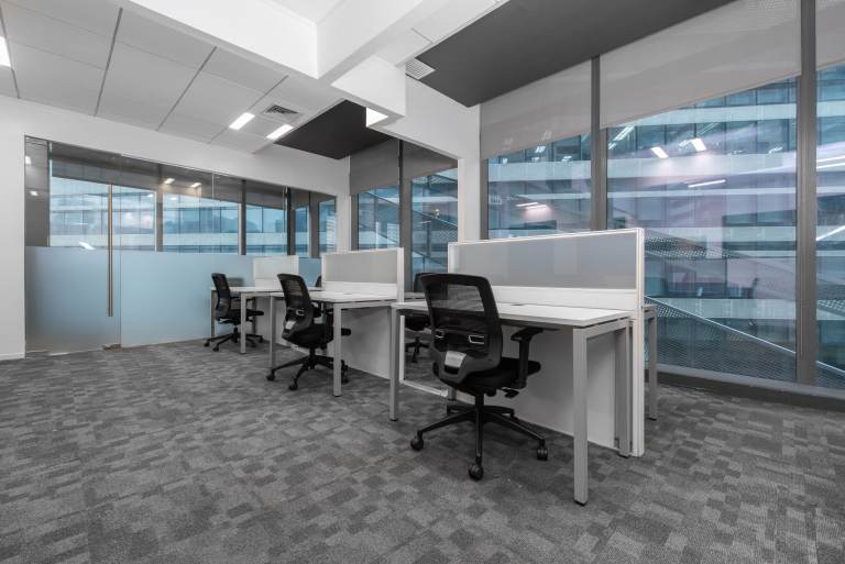 Liverpool - L23PF \ Flexible Coworking Space with Desk Access