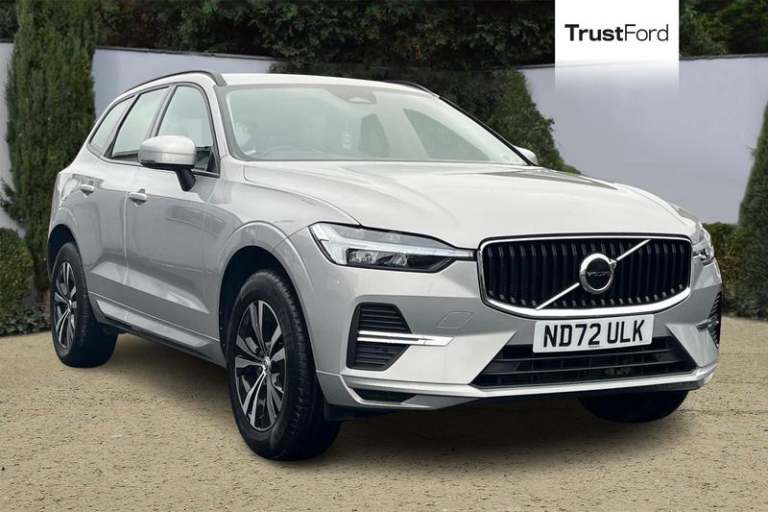 2023 Volvo XC60 2.0 B5P Core 5dr AWD Geartronic ESTATE PETROL Semi Automatic