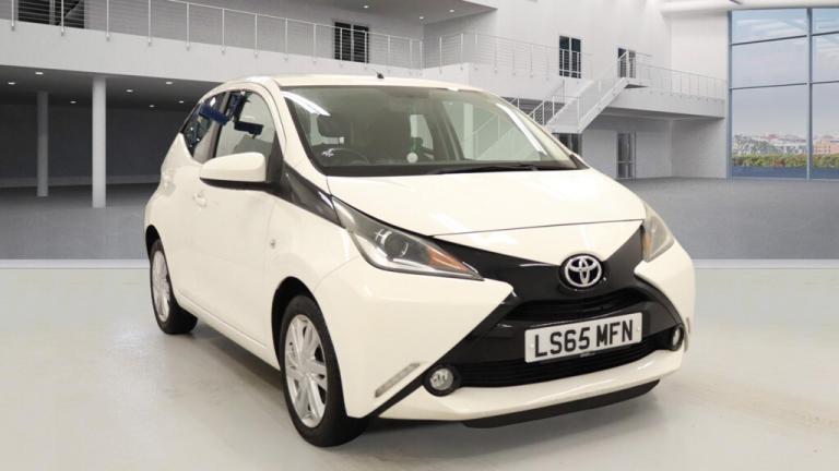TOYOTA AYGO 1.0 VVT-i x-pression 2015