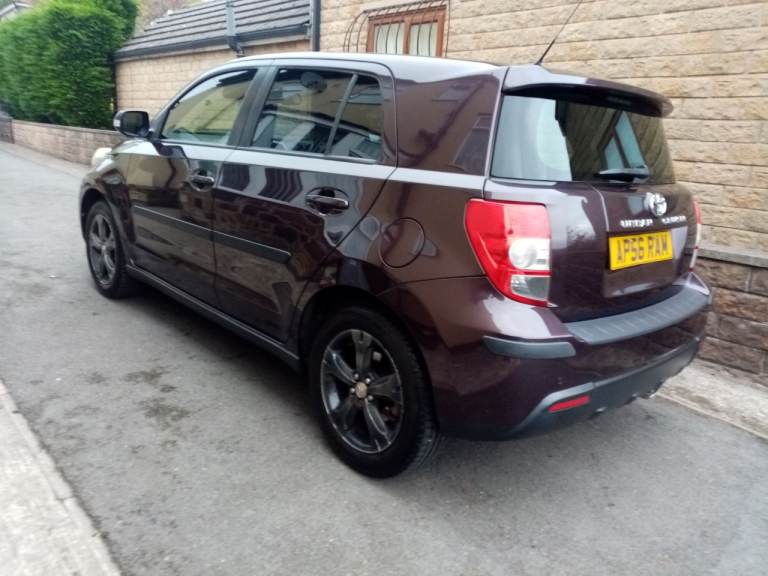 Toyota, URBAN CRUISER, Hatchback, 2009, Manual, 1329 (cc), 5 doors