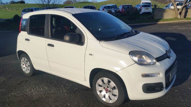 *!*LOW MILES*!* 2014 FIAT PANDA 1242cc **29,000 GENUINE MILES** **FULL YEARS MOT** JUST VALETED