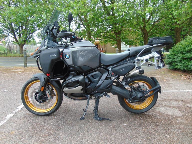 BMW R1300 GS ADVENTURE TE TRIPLE BLACK, LOTS OF EXTRAS, HPI CLEAR, 4548 MILES 