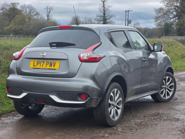2017 Nissan Juke 1.6 DiG-T Tekna 5dr HATCHBACK PETROL Manual