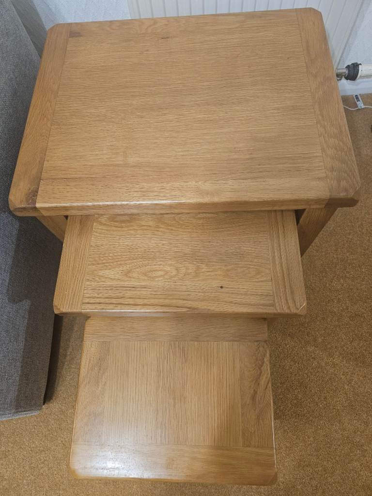 Solid oak nest of tables