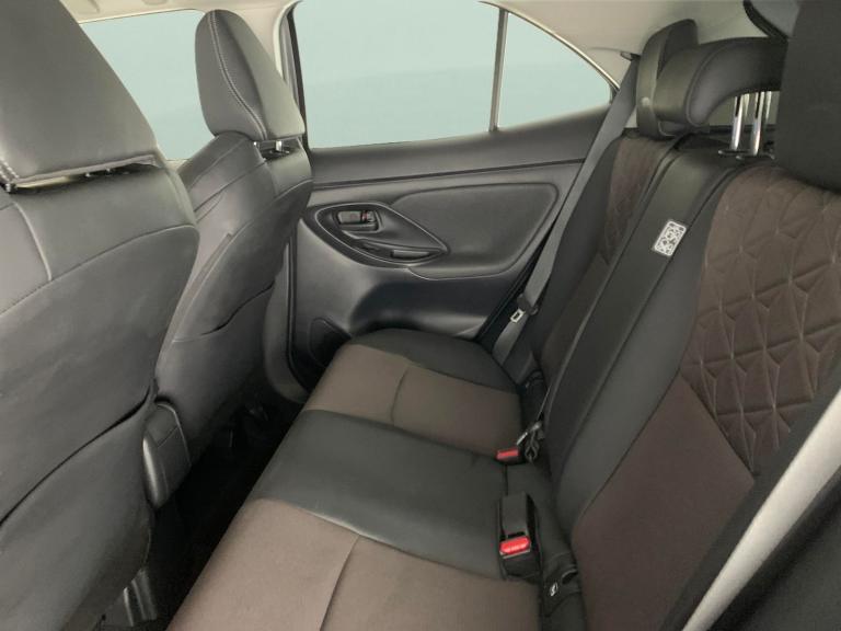 2022 Toyota Yaris Cross 1.5 VVT-h Excel SUV 5dr Petrol Hybrid E-CVT Euro 6 (s/s) (116 ps) - LANE ...