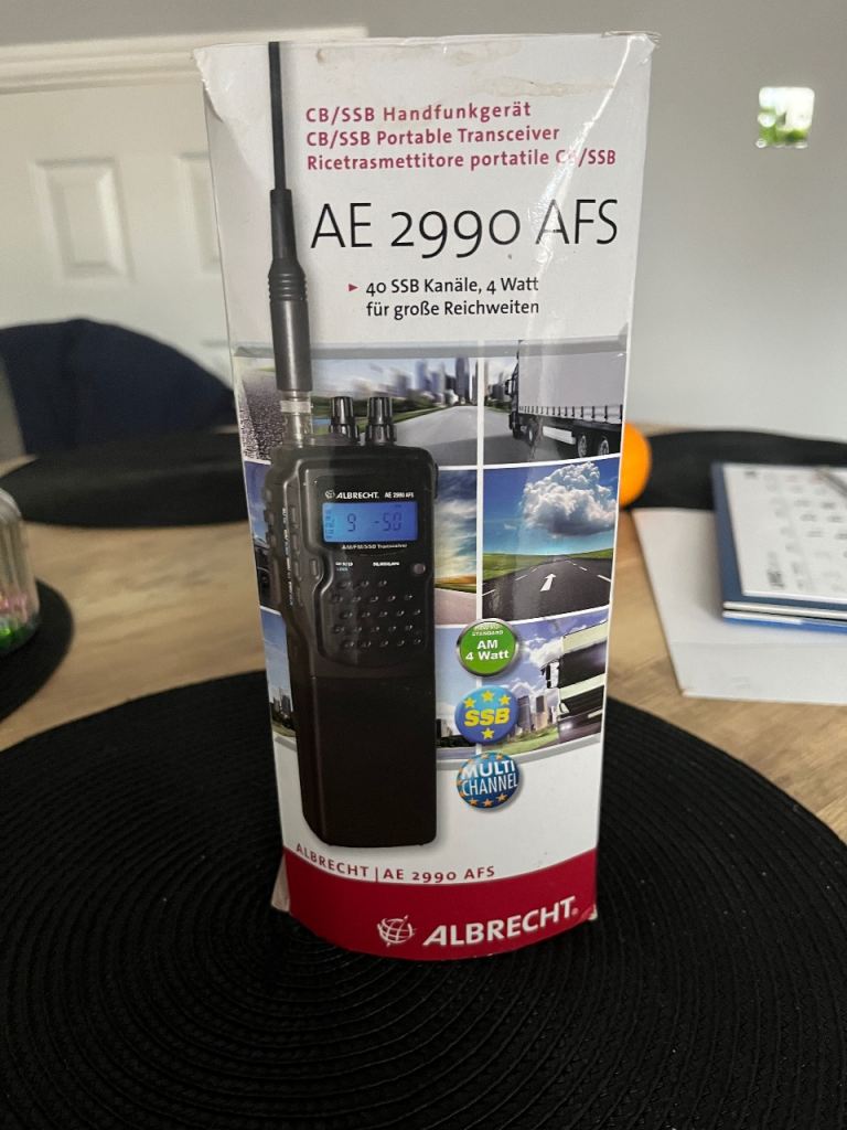 Albrecht AE2990 AFS All mode AM/FM/SSB handheld CB radio 
