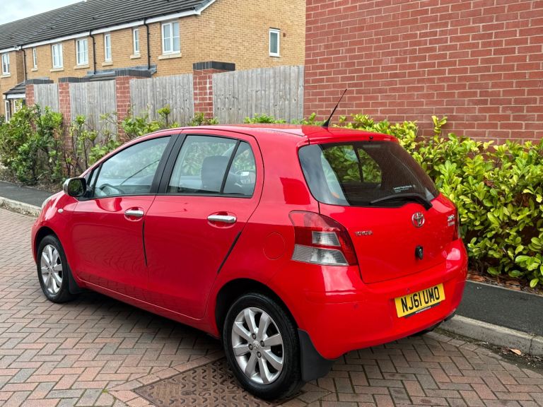 TOYOTA YARIS T-SPIRIT 1.3 PETROL FSH HPI CLEAR 2 KEYS £35 ROAD TAX ULEZ